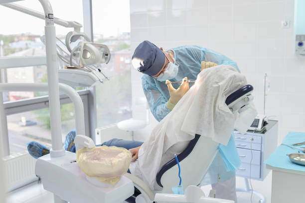 Best Weekend Emergency Dentist in Ellinwood, KS